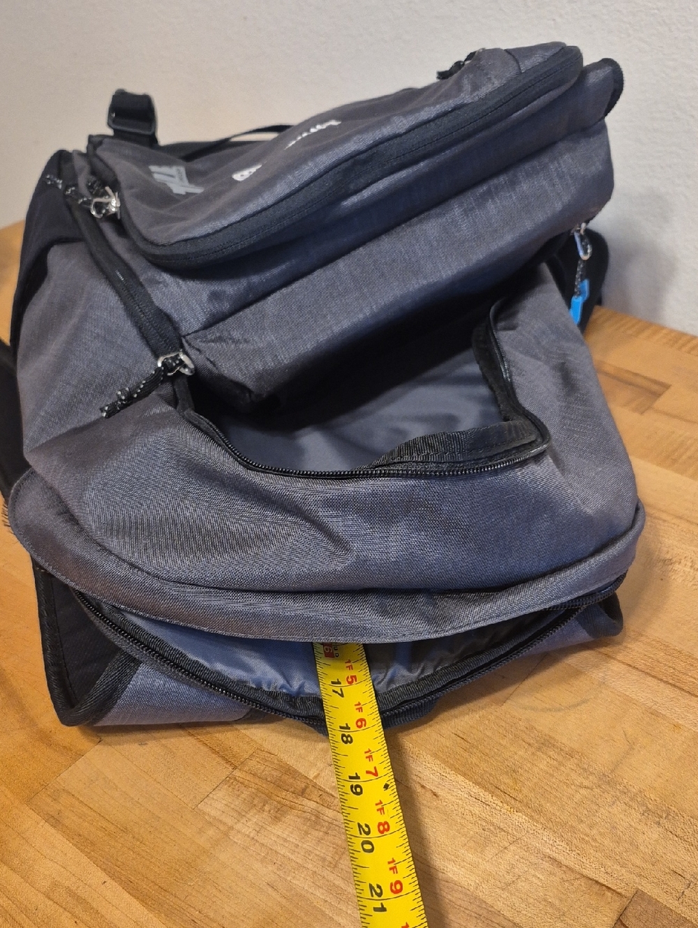 Thule Stravan Sweden Gray Backpack 16" Laptop - Picture 12 of 15